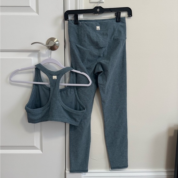 Vuori Workout Set [S] - Picture 2 of 2